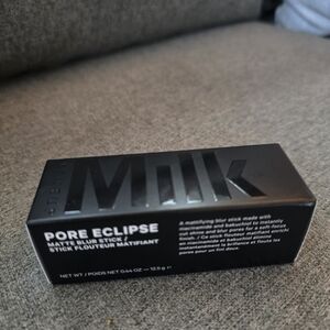 Milk Makeup Pore Eclipse Mattifying & Blurring Primer Stick